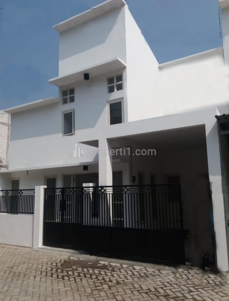 Dijual Rumah Baru Minimalis De Alamuda Residence Wiyung Surabaya