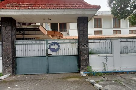 Jual Rumah Strategis Cocok untuk Kantor Daerah Darmo Wonokromo, Surabaya Selatan, Surabaya