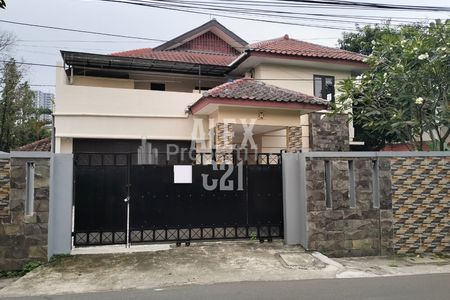 Dijual/Disewakan Rumah Kantor di Cilandak Timur Jakarta Selatan