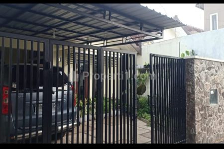 Dijual Rumah 4 Kamar SHM di Sarangan Malang, depan Hotel Savana