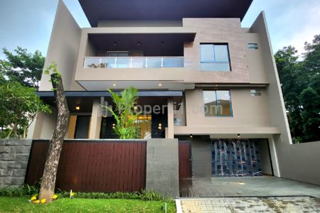 Dijual Rumah Baru Plus Kolam Renang di Somerset Citraland Surabaya Barat - Hunian Mewah Golf Area