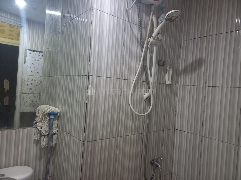 Disewakan Apartemen 2BR Fully Furnished di Green Pramuka City Tower Boungenville