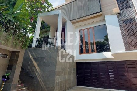 For Sale Rumah Mewah Desain Modern Tropis Area Kuningan Jaksel