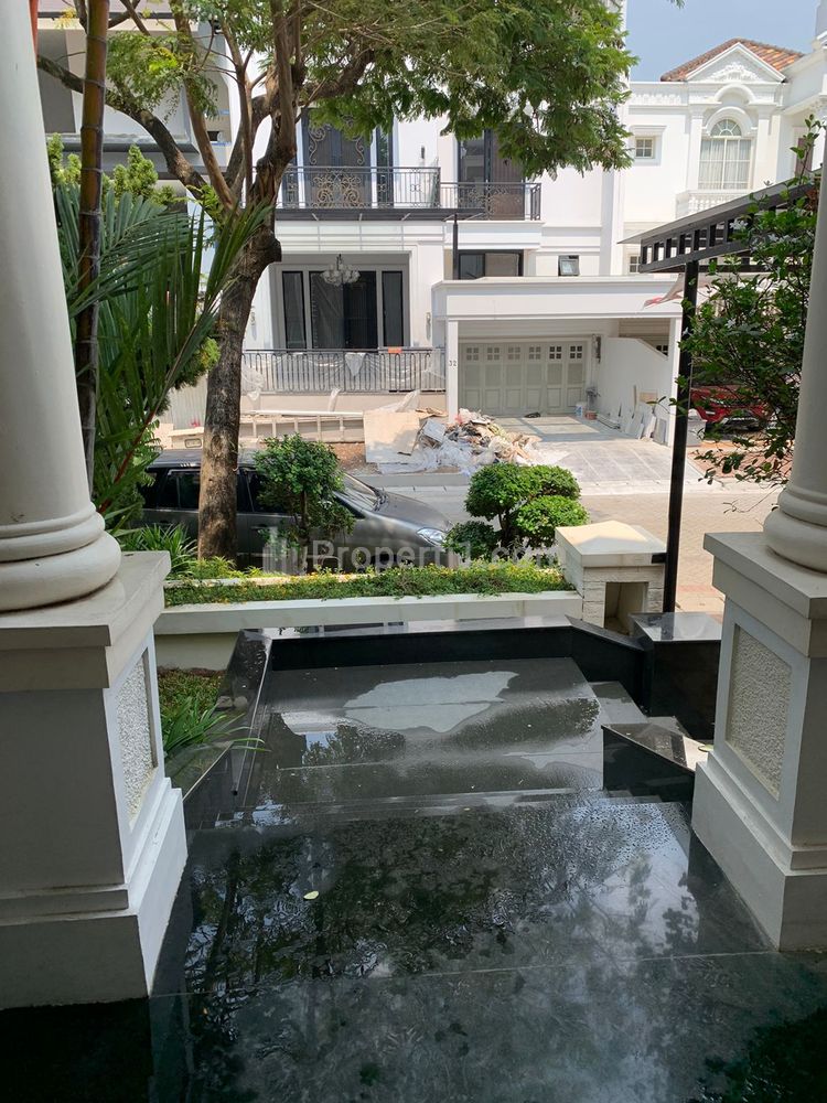 Jual Rumah Mewah 2 Lantai Ada Kolam Renang di Pantai Indah Kapuk Jakarta Utara