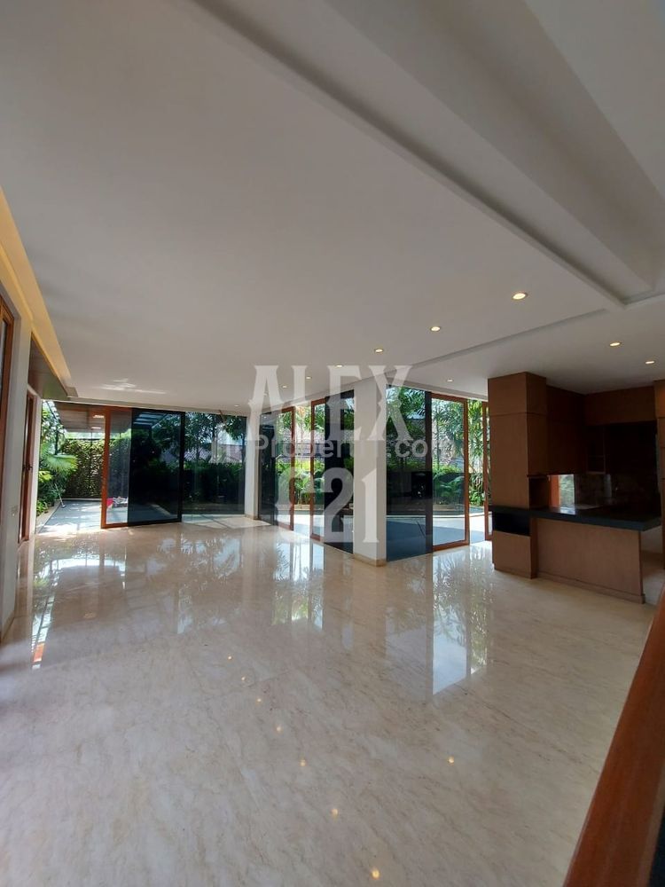 For Sale Rumah Mewah Desain Modern Tropis Area Kuningan Jaksel