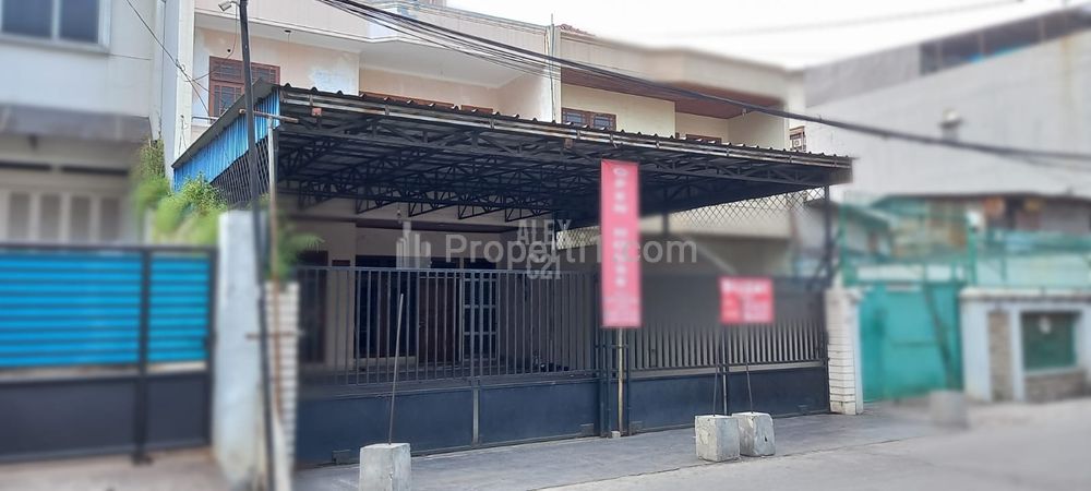 Dijual Rumah dengan Lokasi Strategis di Daerah Jelambar Jakarta Barat