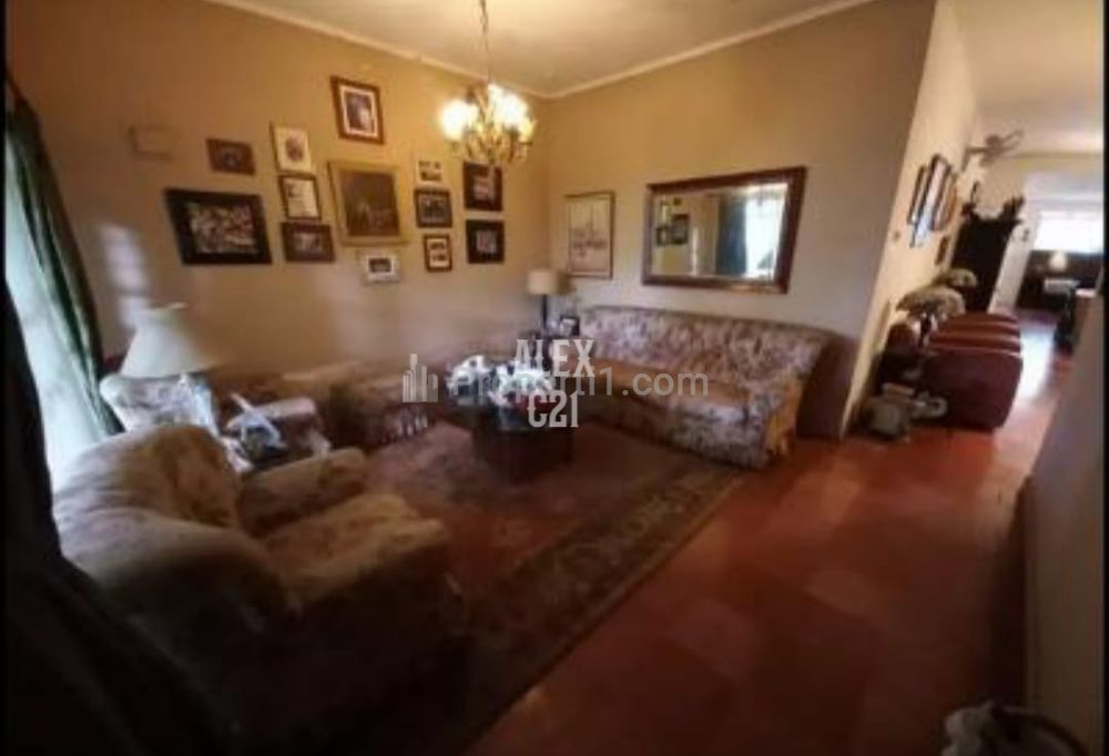 Dijual Rumah Asri, Sejuk, Strategis di Lenteng Agung, Pasar Minggu, Jakarta Selatan