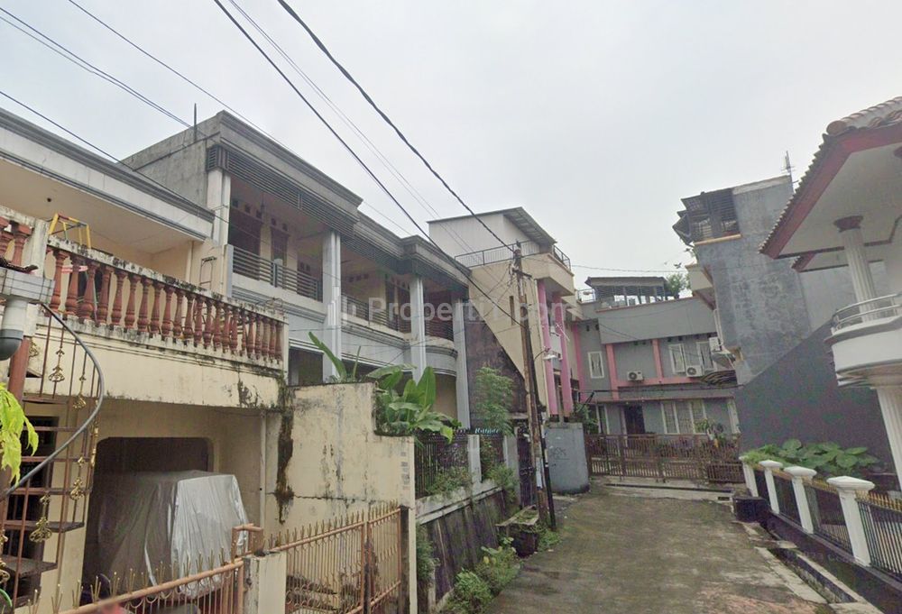 Jual Rumah Kosong 2 Lantai di Wisma Kusuma Indah Pondok Melati Bekasi