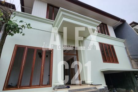 Dijual Rumah Brand New di Kemang Area Jakarta Selatan