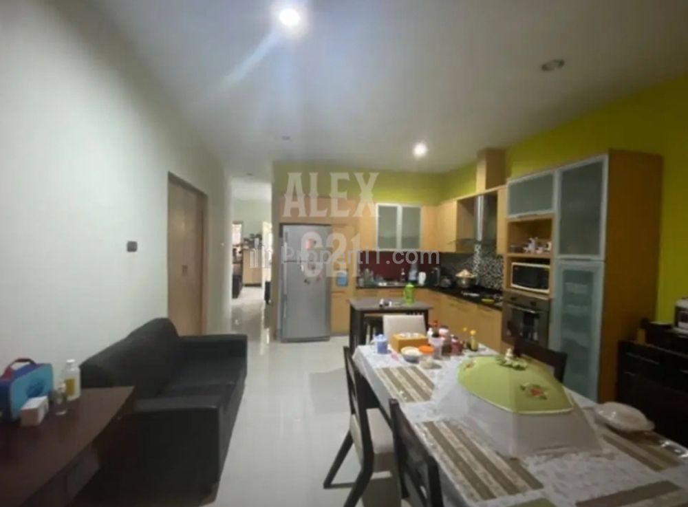Dijual Rumah 2 Lantai di Taman Permata Buana Jakarta Barat