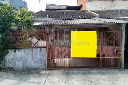 Dijual Rumah Hitung Tanah Saja di Daan Mogot Estate Jakarta Barat, Hadap Selatan