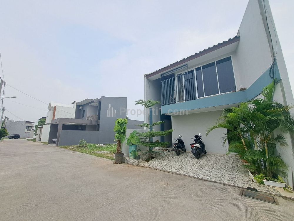 Dijual Rumah Cluster 2 Lantai dekat Tol Bambu Apus Cipayung Jakarta Timur