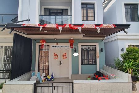 Dijual Rumah 3 Lantai Full Furnished di Lavon 2 Tangerang