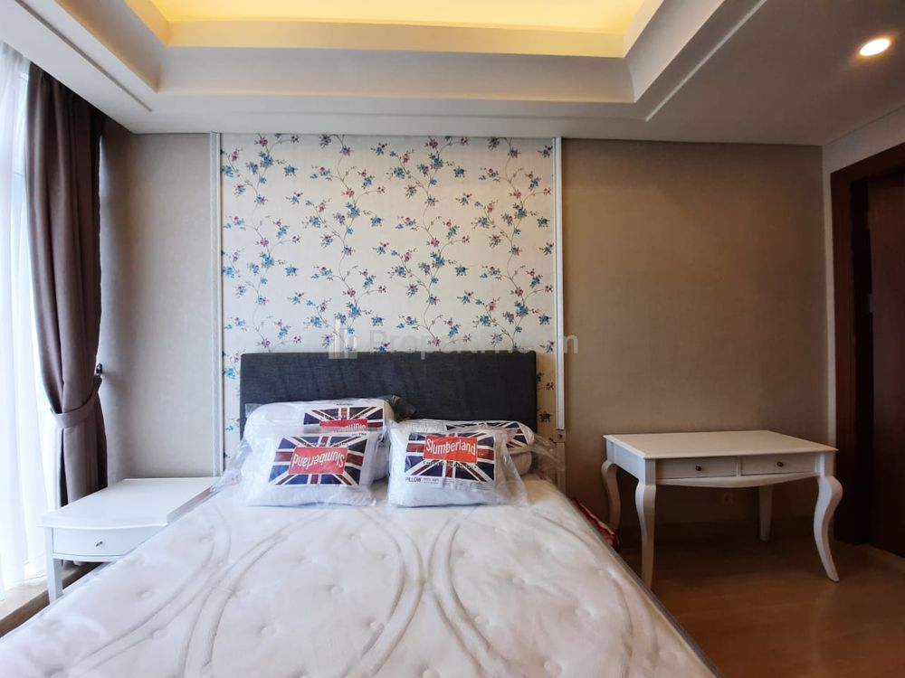 For Rent South Hills Apartment 2+1BR Fully Furnished in South Jakarta