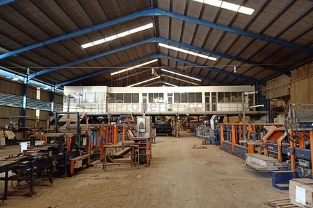 Jual 2 Pabrik Keramik di Klapanunggal dan Gunung Putri Bogor