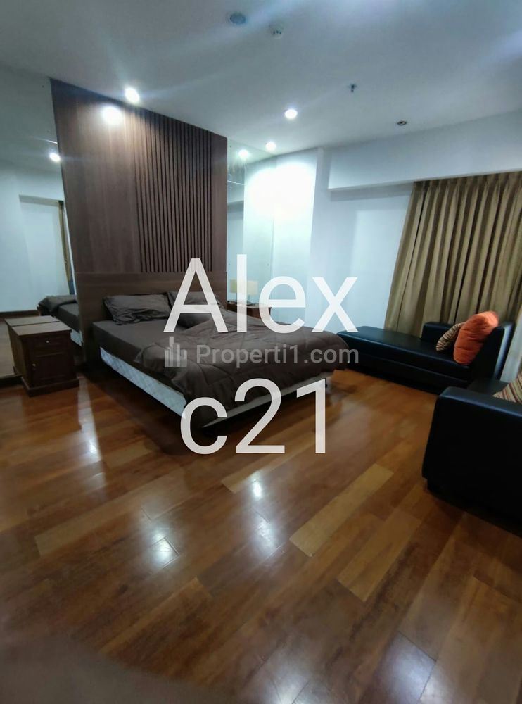 Dijual / Disewakan Apartemen Somerset Permata Berlian (Permata Hijau) - 3+1 BR Fully Furnished