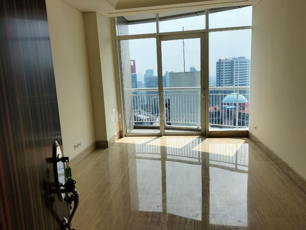 Dijual Apartemen South Hills - 2+1 BR Unfurnished Nego Keras