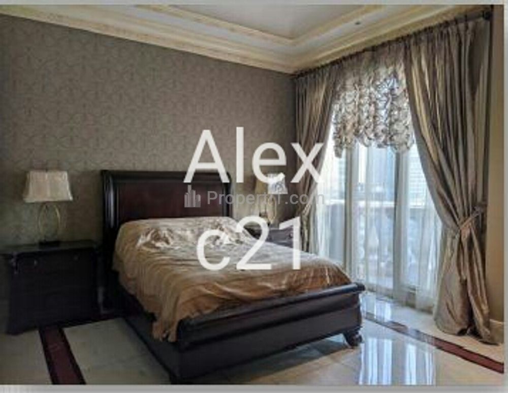 Dijual Da Vinci Apartment in Sudirman - 4 Bedrooms Semi Furnished