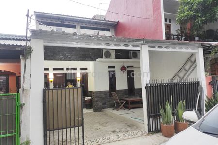 Rumah Dijual 2 Lantai Semi Furnished di Perumahan Vida Kota Bekasi Dekat SMA Negeri 19 Bekasi, Superindo Pedurenan, RS Satria Medika