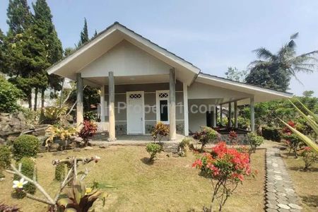 Jual Villa SHM Siap Huni Daerah Gadog, Kabupaten Bogor