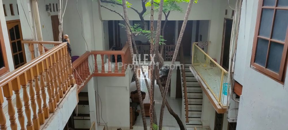 Dijual Rumah Kost 21 Kamar di Rawajati, Kalibata, Pancoran, Jakarta Selatan