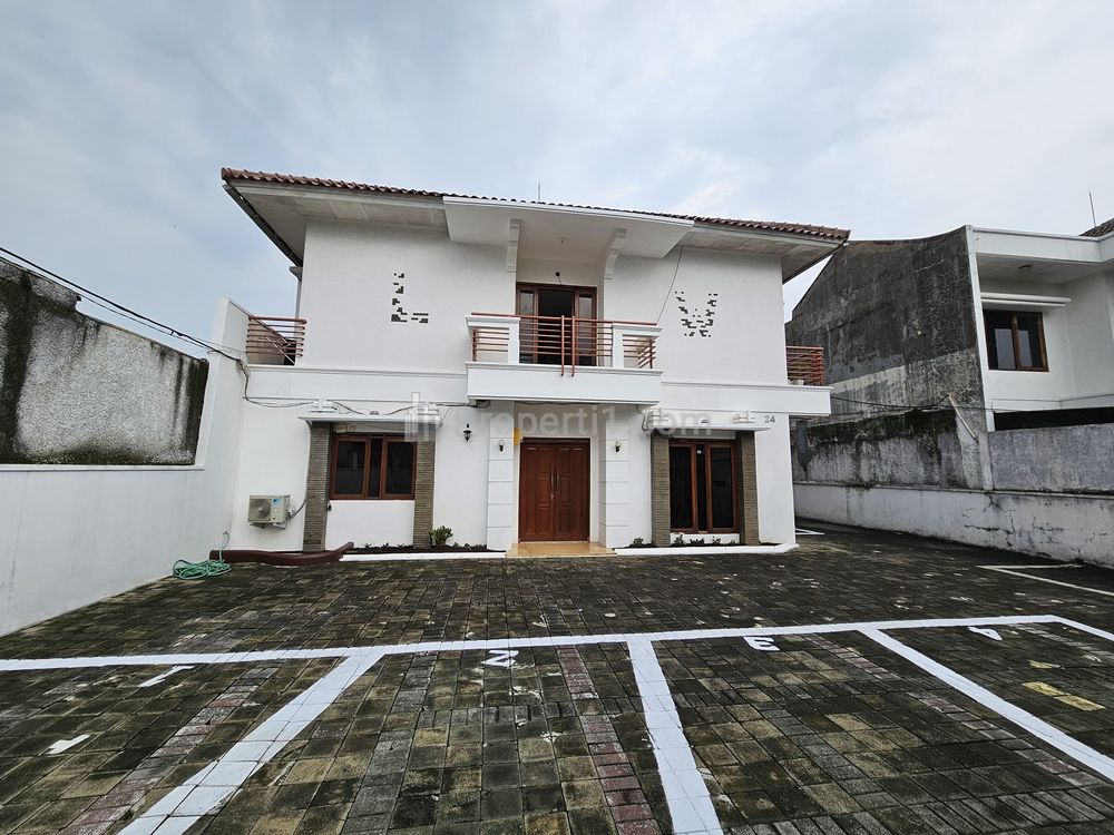 Jual Tanah Rumah 2 Lantai Dekat Hotel Aston Pasteur Bandung
