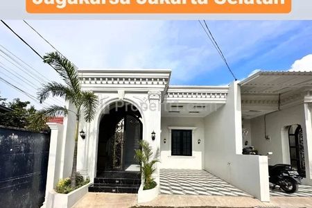 Dijual Rumah Klasik Eropa Siap Huni diJagakarsa Jakarta Selatan