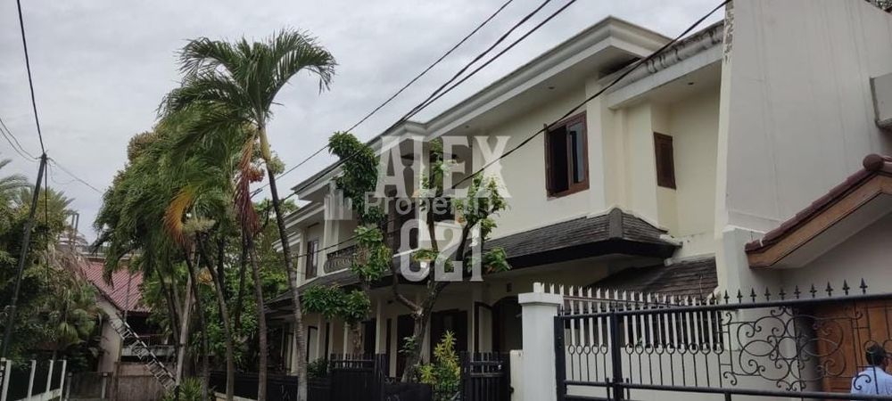Dijual/Disewakan Rumah di Patra Kuningan Komplek Menteri Rasuna Said Jakarta Selatan