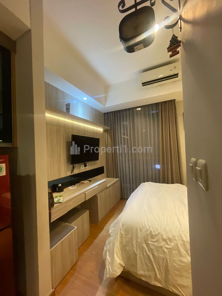 Sewa Apartemen Taman Anggrek Residences Jakarta Barat Type Studio Full Furnished