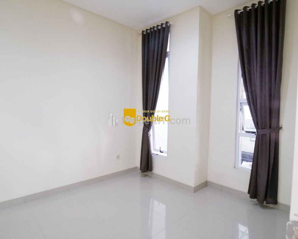 Disewakan Cepat Rumah 2 Lantai Green Lake City Tangerang