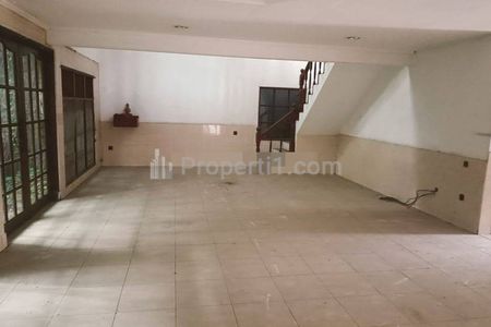 Jual Rumah Bagus SHM di Wijaya Kusuma Jakarta Barat