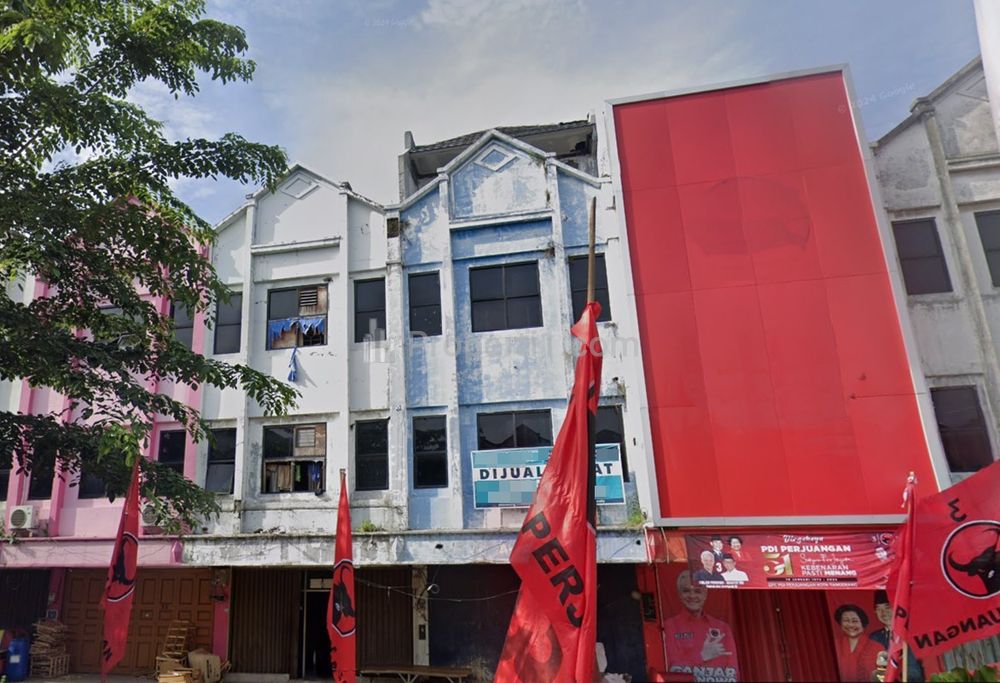 Jual Ruko Tiga Lantai Siap Pakai Komplek Mahkota Mas Tangerang