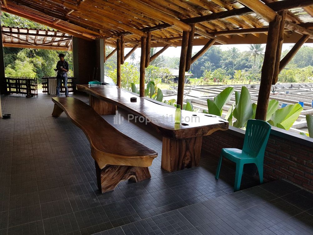 Jual Tanah Include Villa dan Bedeng 100 Kolam Ikan di Kabupaten Subang