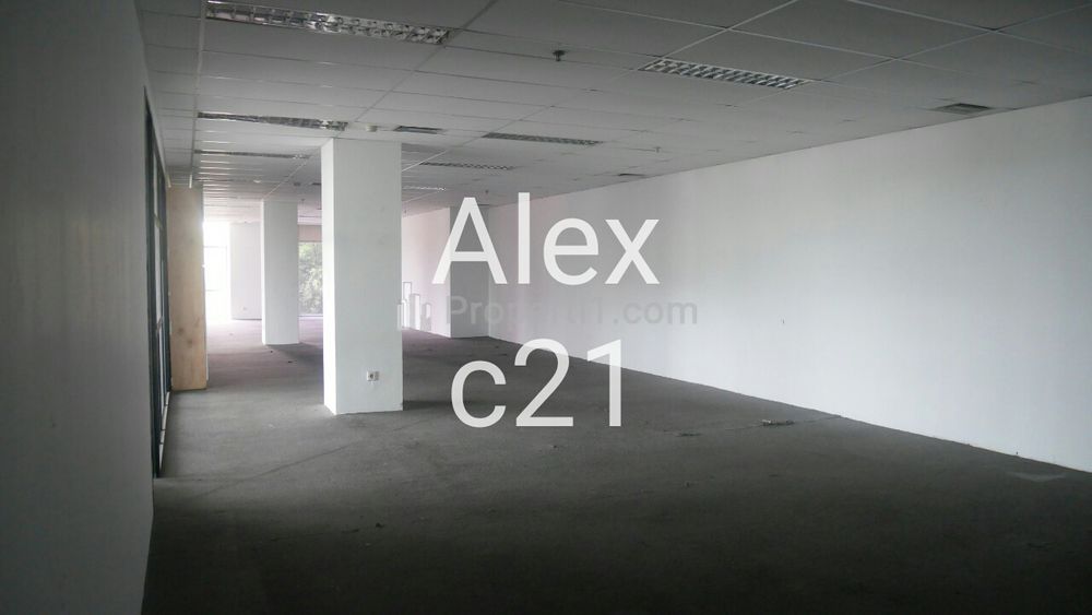 Dijual Cepat Gedung Perkantoran 5 Lantai di Jl. Kemang, Jakarta Selatan