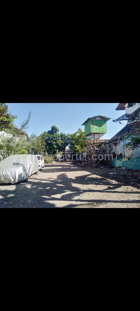 Dijual Cepat Tanah di Bawah Harga Pasaran dekat Karah Agung, Jambangan, Surabaya