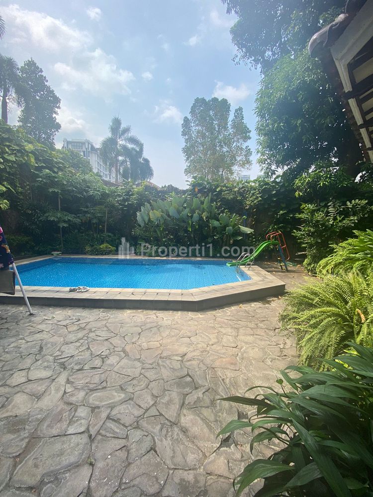 Dijual Rumah Termurah Fasilitas Lengkap di Kemang Jakarta Selatan, Ada Kolam Renang