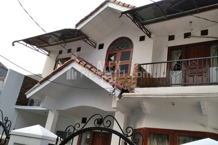 Dijual Rumah 2 Lantai di Tebet Barat Dalam Jakarta Selatan