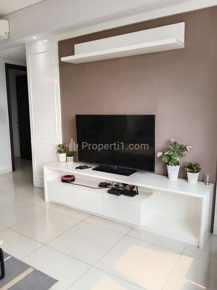 Sewa Apartemen The Aspen Residence Dekat Mall Jakarta Selatan - 3 BR Fully Furnished