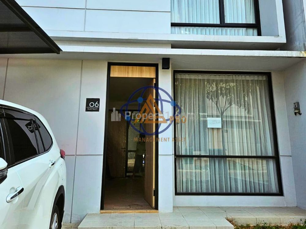 Disewakan Rumah Rolling Hills Karawang - 3 BR Semi Furnished