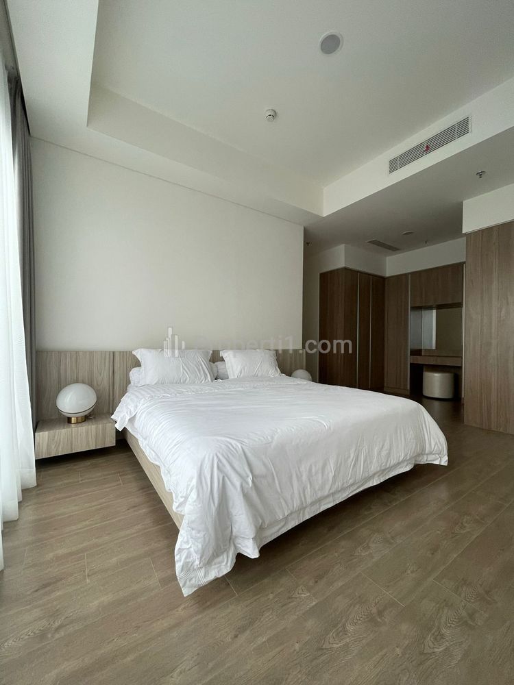Disewakan Furnished Apartemen Fifty Seven Promenade Jakarta Pusat - 2+1 BR 