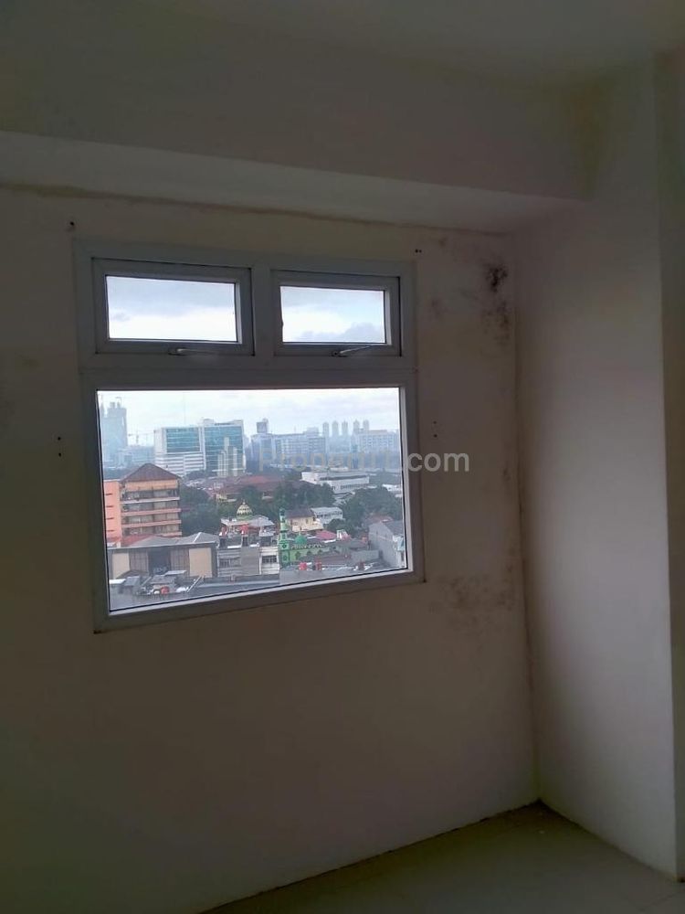 Jual Unit 2 BR Unfurnish Bagus di Green Pramuka City
