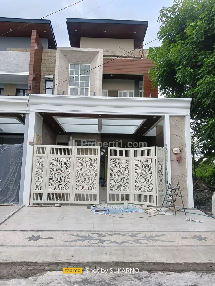Dijual Rumah Minimalis Baru 2 Lantai di Jemursari Selatan Surabaya