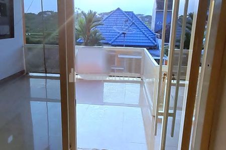 Dijual Rumah Exclusif 2 Lantai di Mendut Regency Banyuwangi