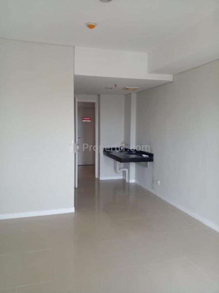 Dijual Apartemen Metro Park Residence Kebon Jeruk - 2 Bedroom Semi Furnished, Dekat Metro TV
