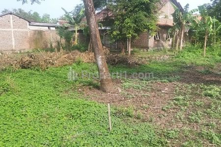 Dijual Tanah 295m² Lingkungan Bisnis di Sragen Kota