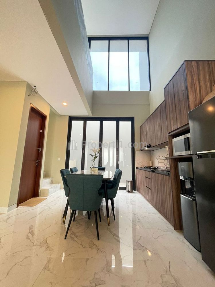 Jual Cepat Rumah Baru 4 Lantai di Pulomas Jakarta Timur