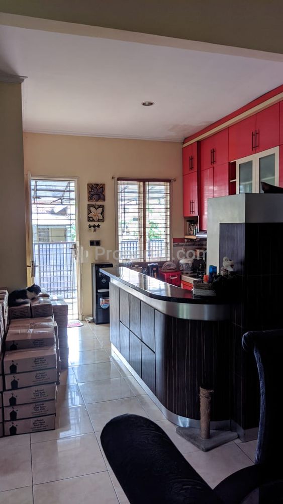 Dijual Rumah Ideal Komplek Kencana Loka BSD Tangerang Selatan