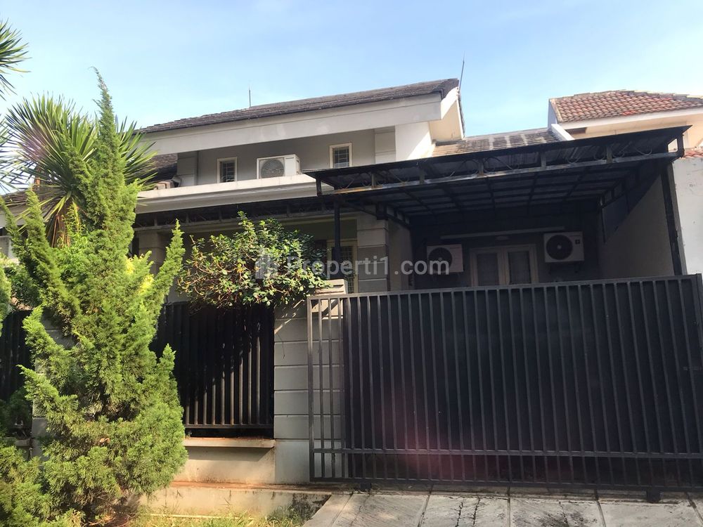 Dijual Rumah Ideal Komplek Kencana Loka BSD Tangerang Selatan