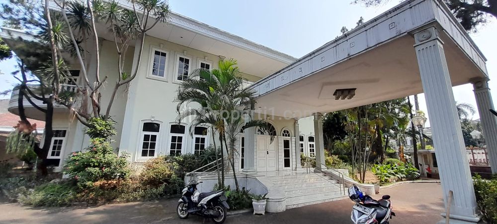 Dijual Rumah Para Sultan di Permata Hijau, Jakarta Selatan
