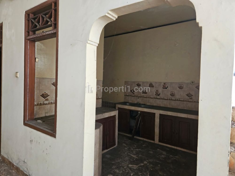 Jual Cepat Rumah Luas di Galaxy Bekasi Selatan